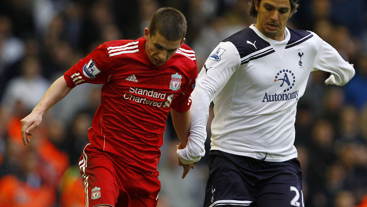 Piłkarze Liverpoolu są żądni rewanżu na zawodnikach Tottenhamu. W pierwszej rundzie na White Hart Lane Koguty zmiotły z boiska gości z Merseyside i wygrały aż 4:0. The Reds będą chcieli zmazać plamę na honorze i podtrzymać miano drużyny niepokonanej na własnym stadionie. Zapraszamy na relację "akcja po akcji" z tego meczu w Onet Sport.