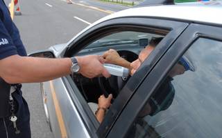 Pijani kierowcy: nie mnożyć przepisów, stosować te, które obowiązują!