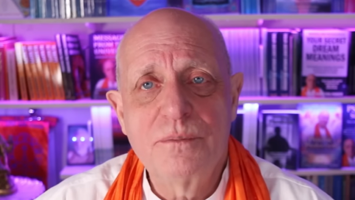Známy mystik bije na poplach.