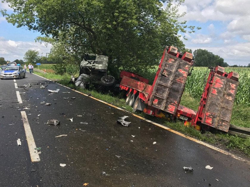 Śmiertelny wypadek na prostej drodze. Zginął 34-latek