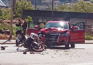 Teško povređen policajac 
