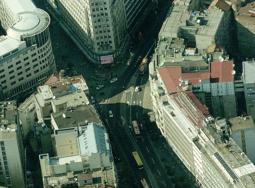 Ukida se okretnica kod Palate "Albanija"