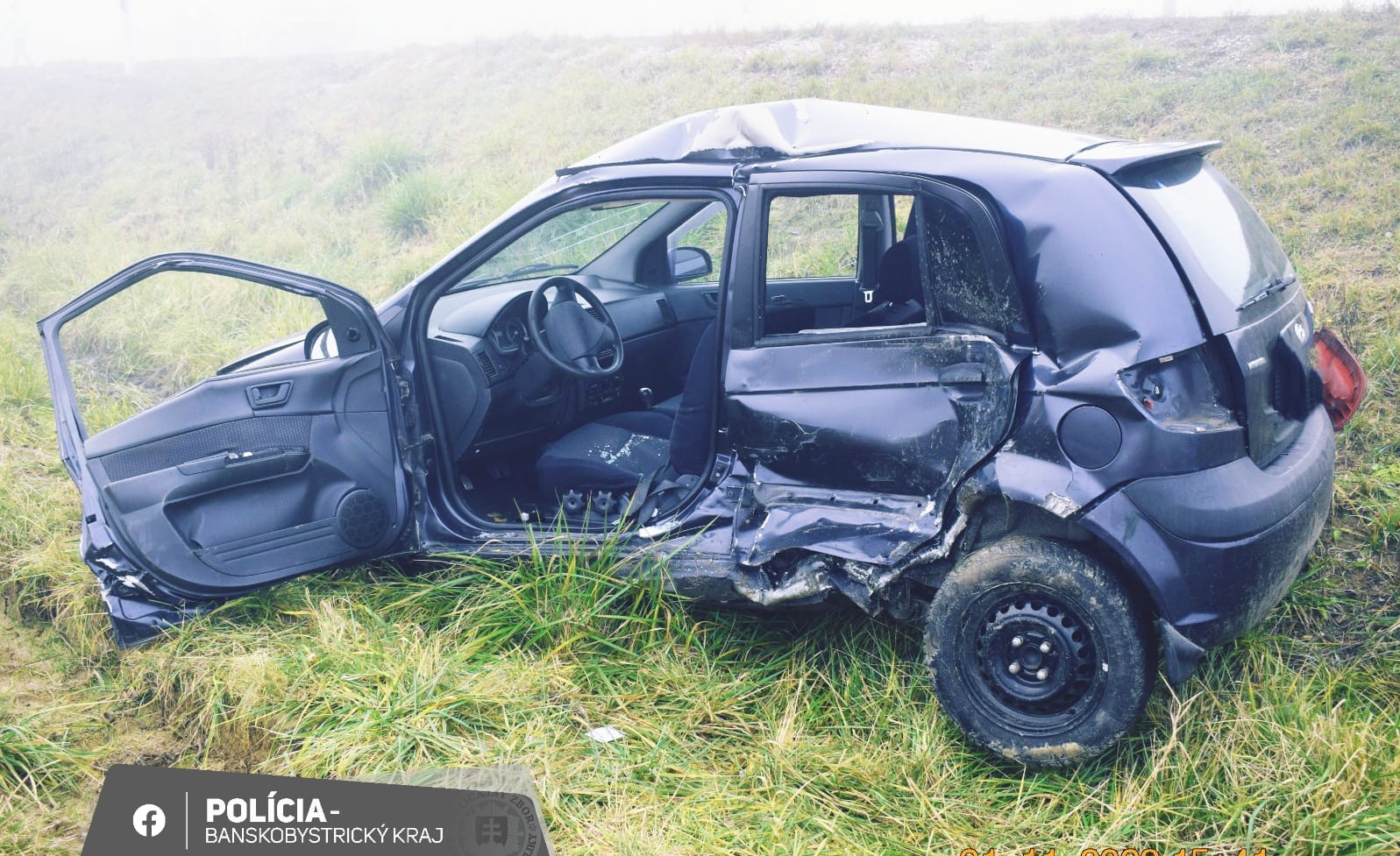 Vodičku pri Ožďanoch ratovali policajti.