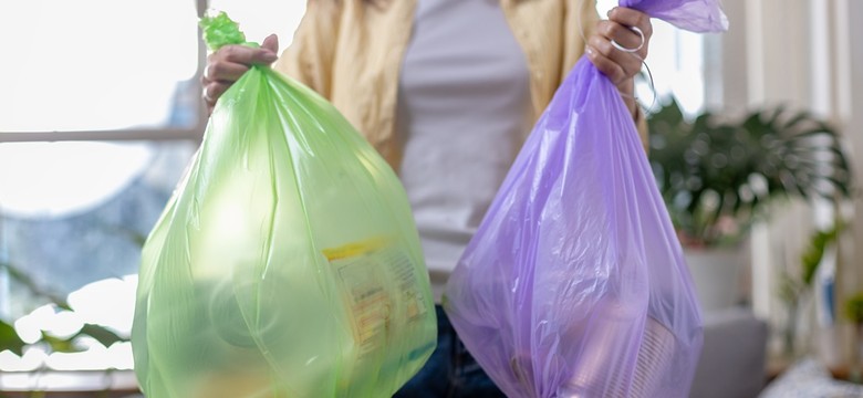 Koniec z zawożeniem odpadów do PSZOK-ów. Przeterminowane leki, tekstylia i elektrośmieci odbierze MPO