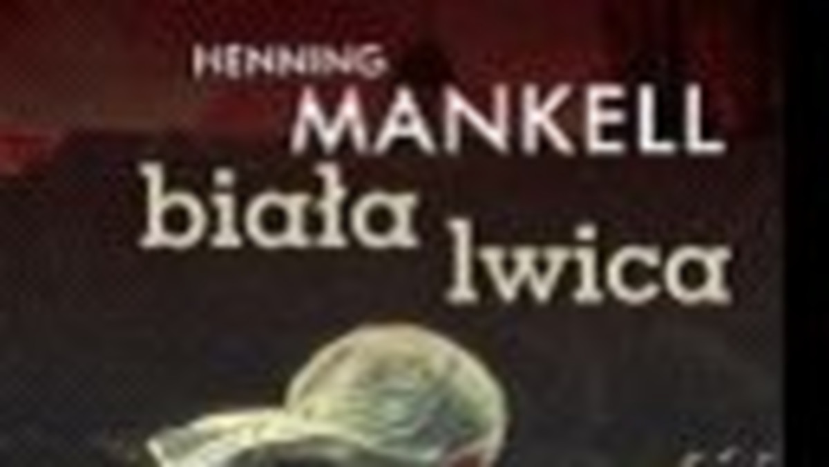 Postanowiła zrobić rodzinie miłą niespodziankę i prócz żytniego chleba kupiła napoleonki, które zjedzą na deser po kolacji.