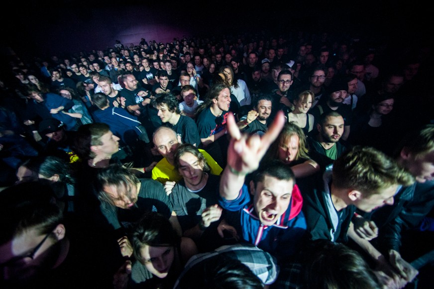 Publiczność na Asymmetry Festival (fot. Monika Stolarska / Onet)