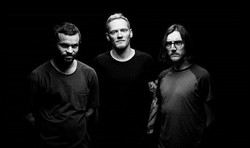 Superhuman Like Brando z nowym singlem. Posłuchaj "W stronę słońca" [WIDEO]