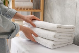 Trik naših baka vraća belinu kuhinjskim krpama i peškirima: Izgledaće kao da su novi