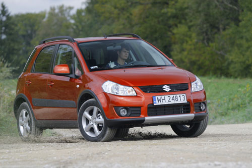 Suzuki SX4 1.6 GS - Uzdolniony kompakt