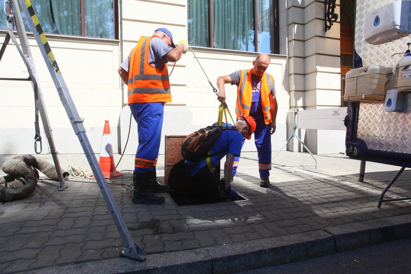 Zeszliśmy do kanałów śladami powstańców