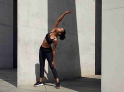 Sportowo i stylowo: ładne ubrania na trening i do noszenia po domu