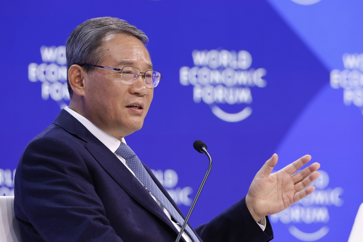 Premier Chin Li Qiang ogłosił we wtorek w Davos, że wzrost chińskiego PKB w 2023 r. to ok. 5,2 proc. i podkreślił potencjał chińskiej gospodarki dla inwestycji zagranicznych.
