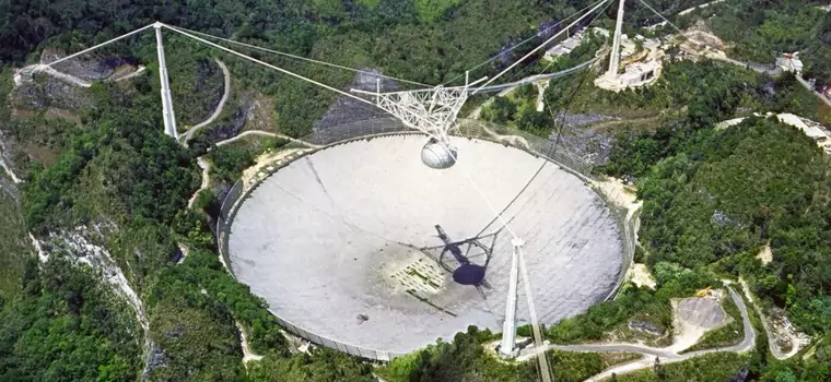 Nietypowa, pajęcza gwiazda znaleziona w danych z Obserwatorium Arecibo