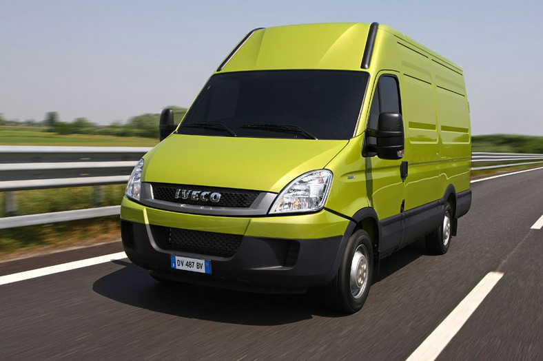 Iveco EcoDaily: włoskie dostawczaki na gaz i elektryczność