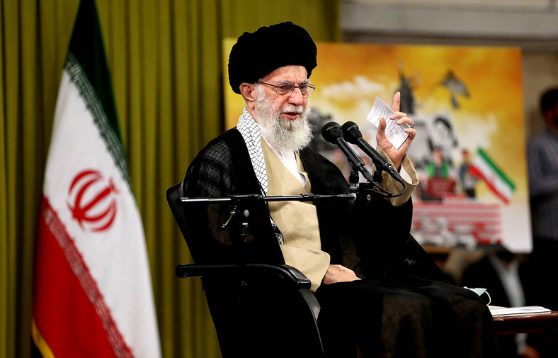 Najwyższy przywódca Iranu, ajatollah Ali Chamenei, powiedział na spotkaniu z grupą studentów, że rządy islamskie nie powinny współpracować gospodarczo z Izraelem