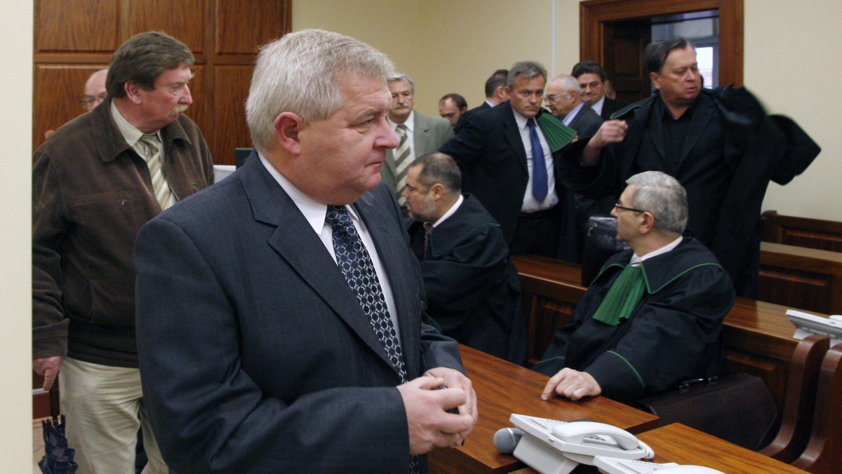 Prezydent Gorzowa Wlkp. Tadeusz Jędrzejczak ogłosił w środę, że będzie ubiegał się o reelekcję w jesiennych wyborach samorządowych. Jędrzejczak sprawuję tę funkcję od 1998 roku.