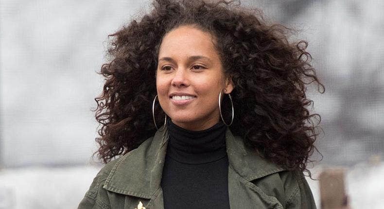 Alicia Keys with no make up on.