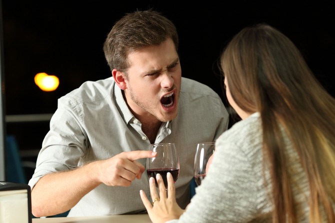 5 ponašanja koja pokazuju da problematični partneri