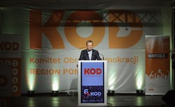 Wróbel: Sędziowie nie powinni chodzić na rocznicowe zjazdy KOD