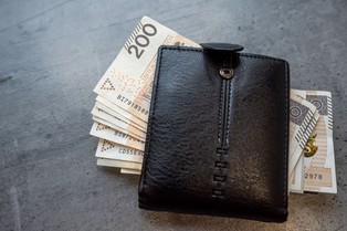 Sąd: ZUS źle przeliczył emeryturę 20 lat temu. Pieniądze zwróci za 3 lata wstecz