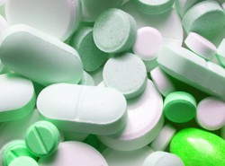 Komisja Europejska bierze przykład z Tuska. Wojna z dopalaczami