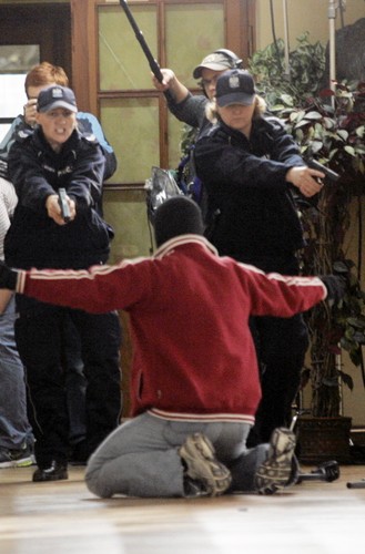 Terrorysta w szkole. Ćwiczenia w warszawskim liceum