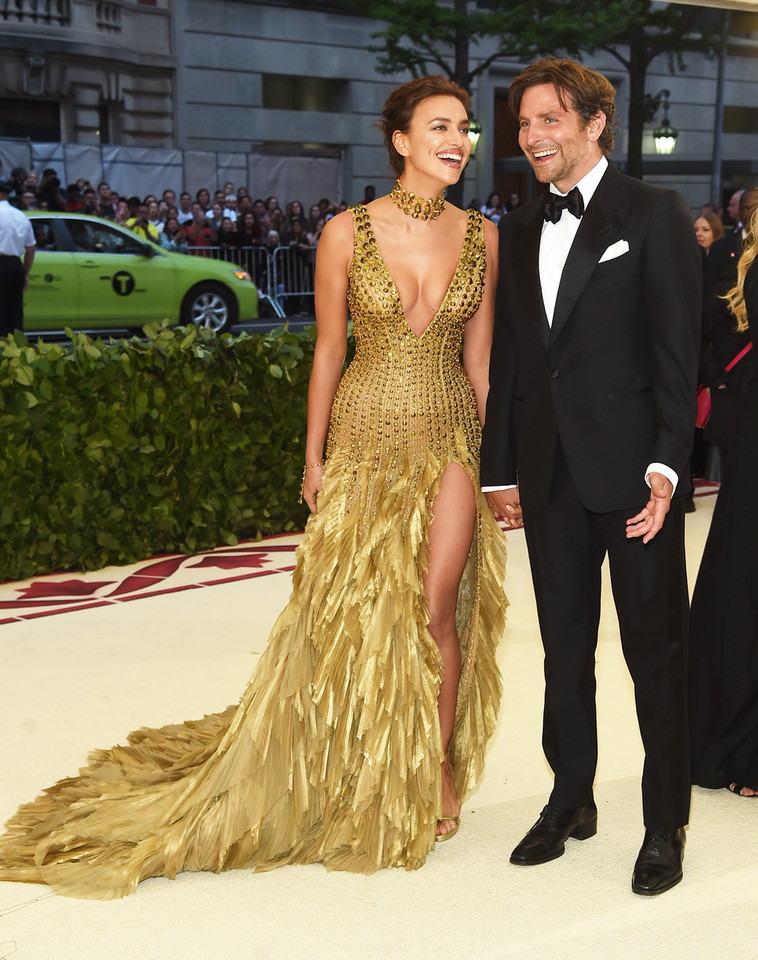 MET Gala 2018: Irina Shayk i Bradley Cooper najpiękniejszą parą wieczoru