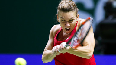 WTA Finals: Simona Halep rozpoczęła od wygranej z Caroline Garcią