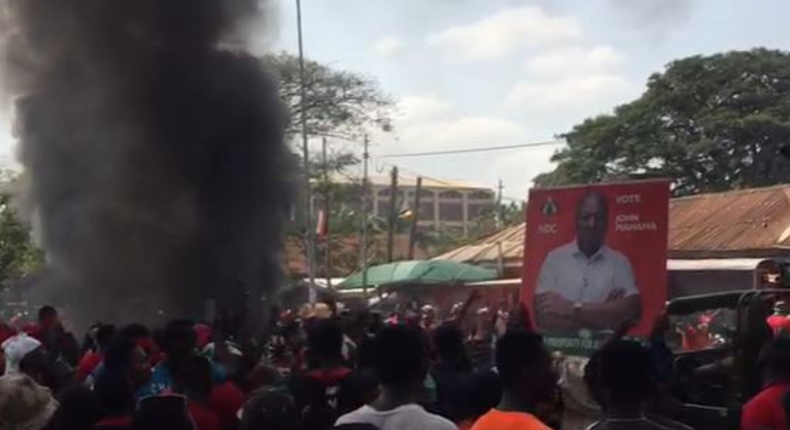 Kumasi: NDC supporters chant ‘no Mahama, no peace’ as they protest election verdict