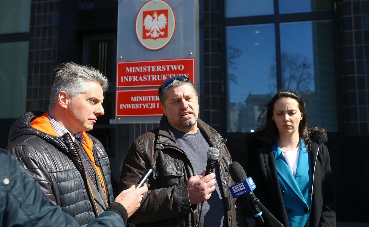 Tomasz Parol, Paweł Kubalski, Halszka Bielecka