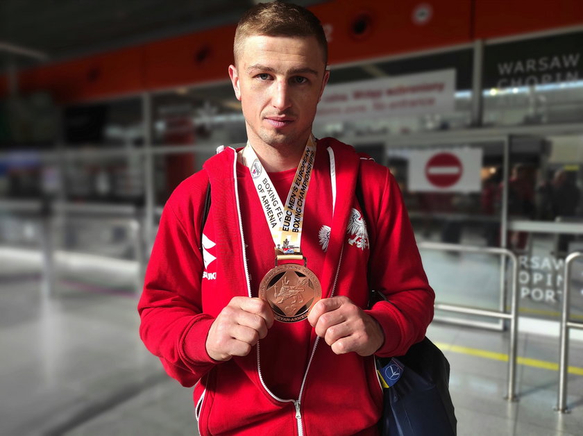 Polscy bokserzy zdobyli dwa brązowe medale w mistrzostwach Europy