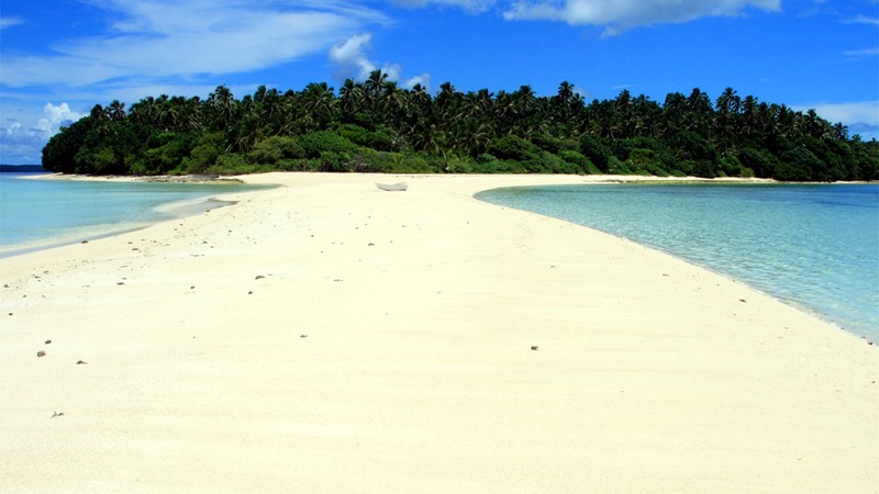 Tonga jedno królestwo, 176 wysp Podróże