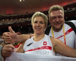 Najlepszy w karierze początek sezonu Anity Włodarczyk. Wynikiem 79,73 wygrała mityng w Dausze