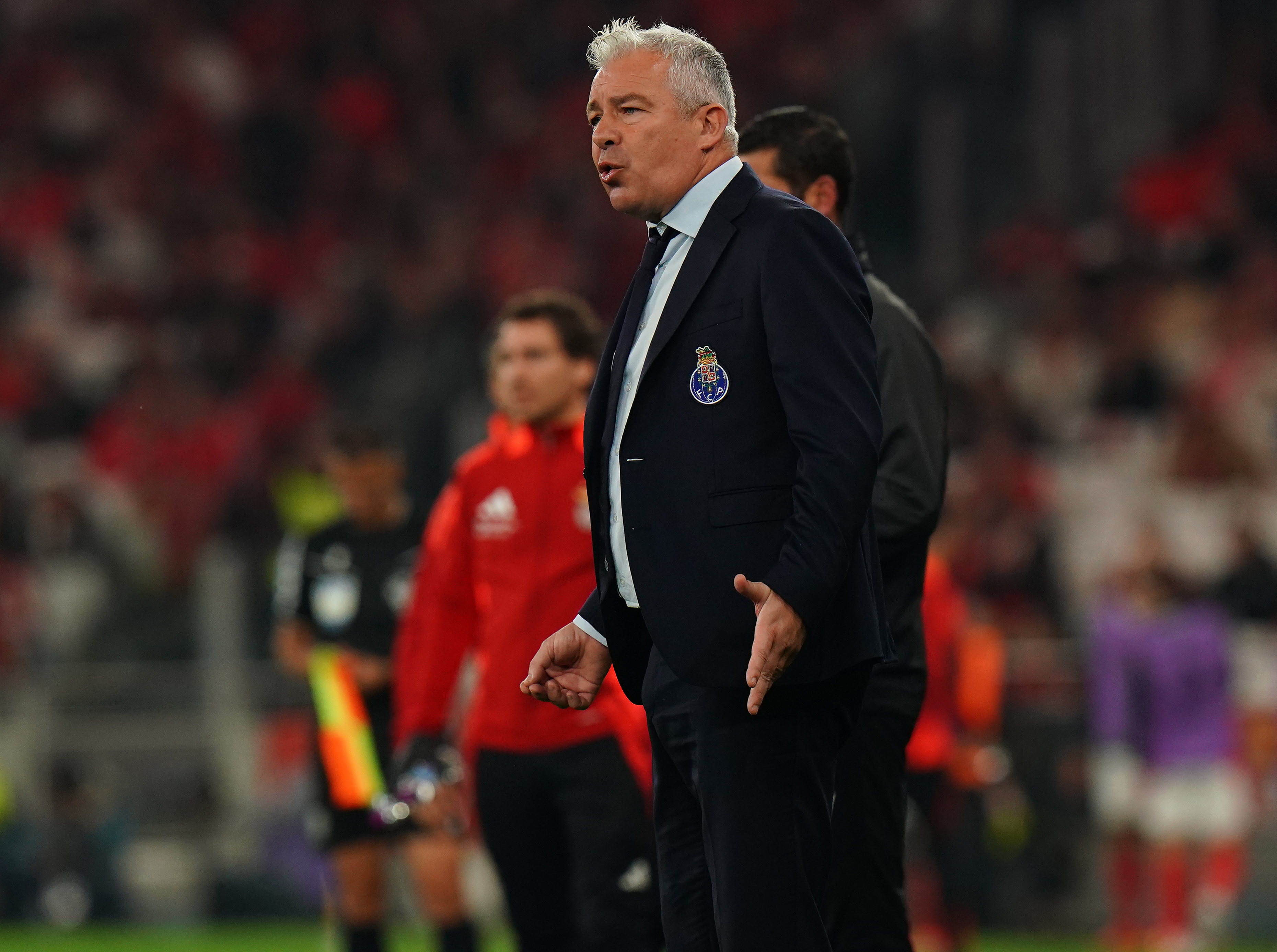 Mourinho llora muerte de Costa: "Se va parte de mi historia"