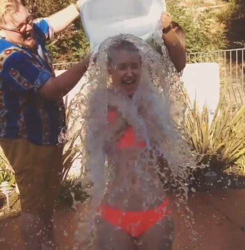 Iggy Azalea ALS Ice Bucket Challenge