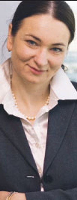 Czy pracownikowi w wieku przedemerytalnym można zmienić warunki pracy i płacy