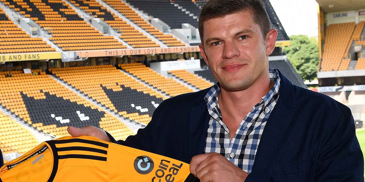 Założona przez Polaków platforma kryptowalutowa CoinDeal na koszulce angielskiego klubu Wolves z Wolverhampton