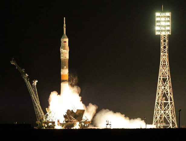 Sojuz wystartował Na pokładzie dwóch Rosjan i Amerykanin