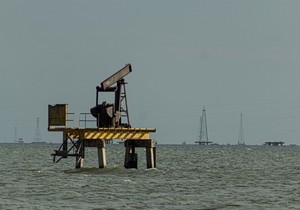 Naftne platforme u Kabimasu, Venecuela