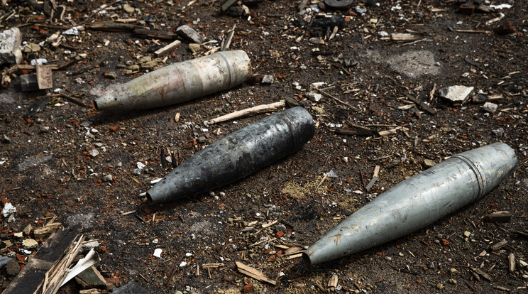 15 elásott robbanótestre bukkantak Galgahévízen / Illusztráció: Freepik