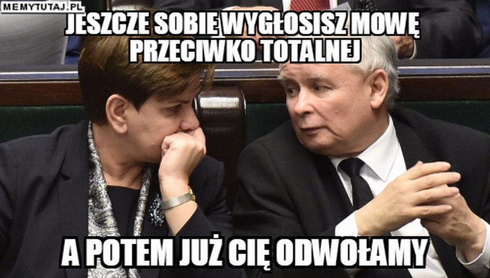 Memy rekonstrukcja rządu