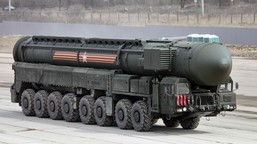 rozstawili potężną broń przy granicy z polską. doleci do warszawy w ciągu 2 minut