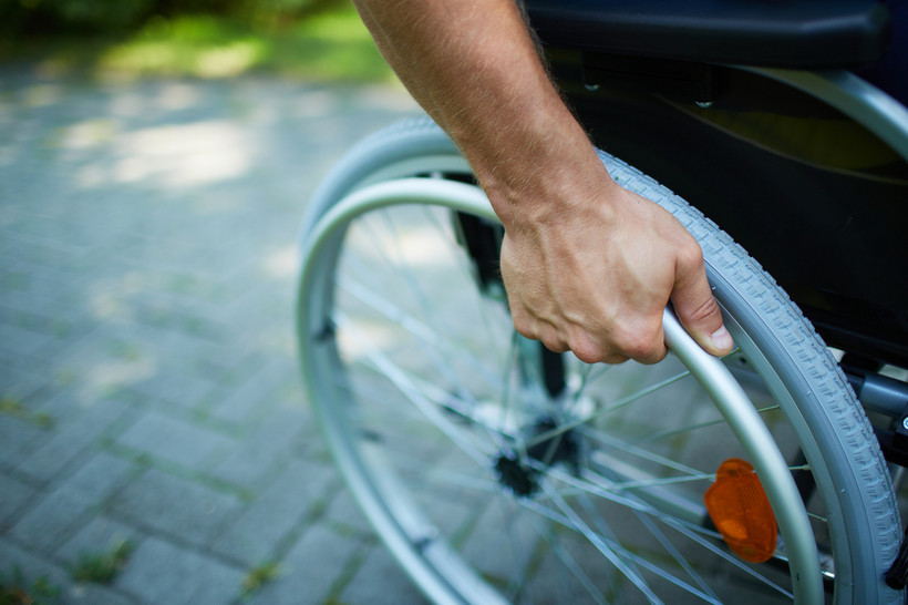W badanym okresie samorządy powiatowe otrzymały na rehabilitację niepełnosprawnych ok. 2,5 mld zł.