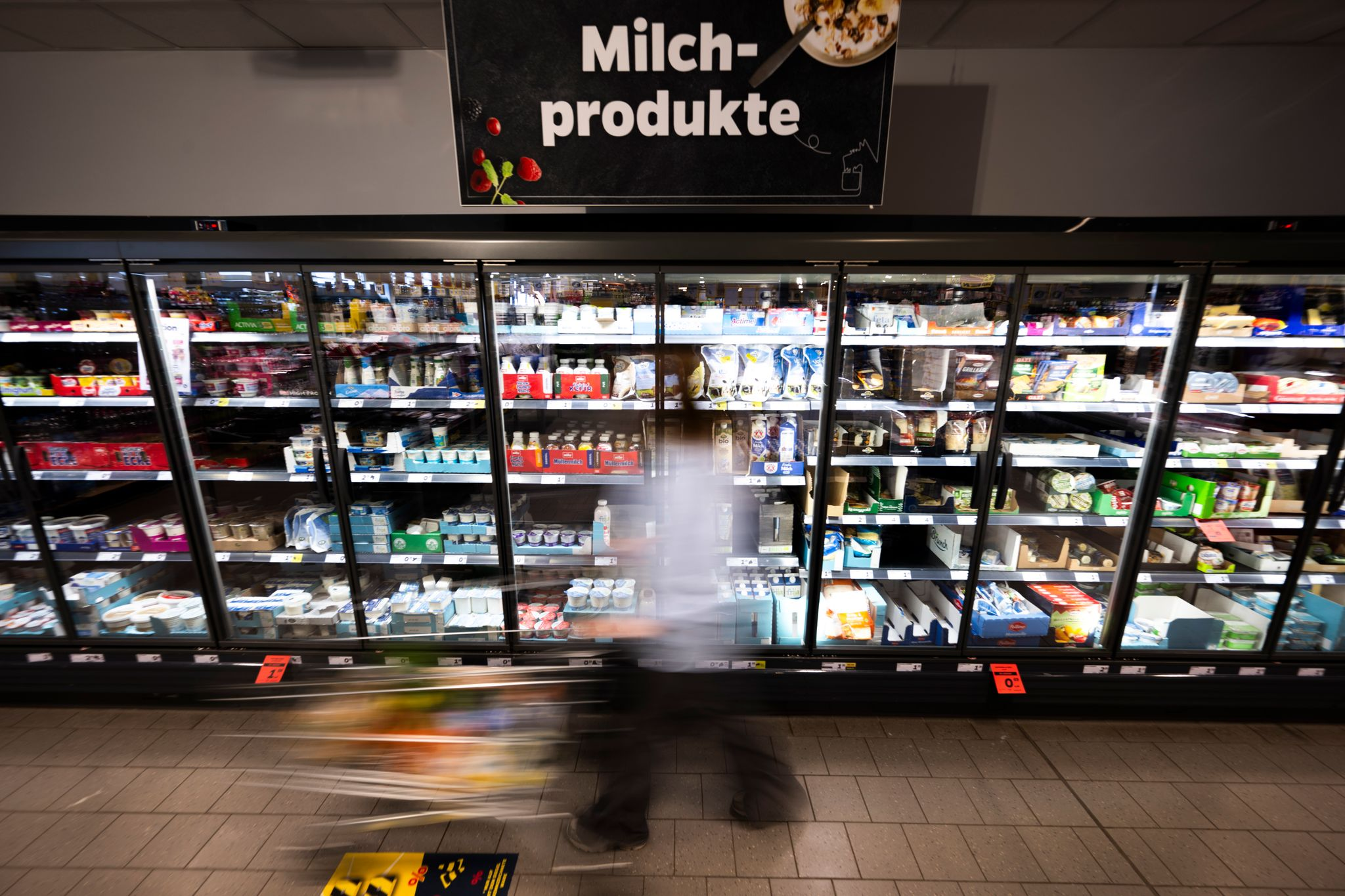 Aldi und Lidl senken Preise: Butter ab Montag für 1,29 Euro