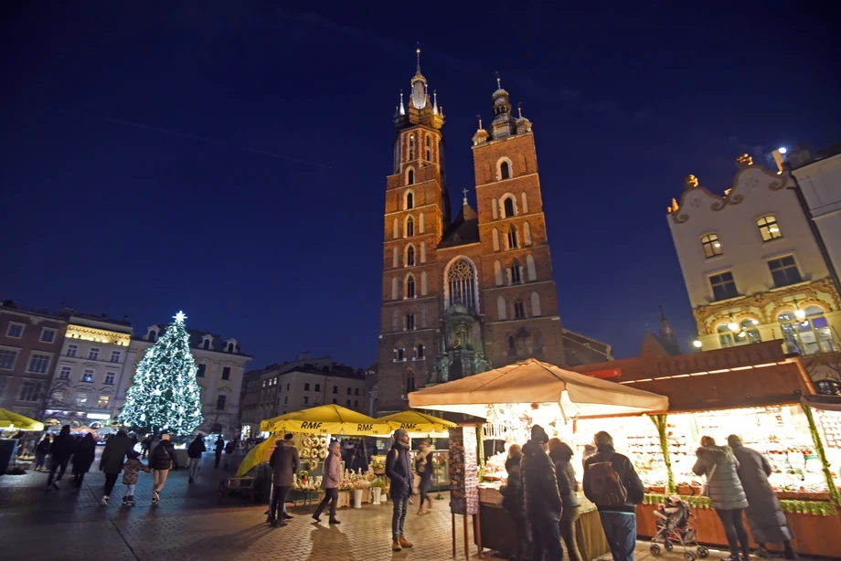 Jarmark bożonarodzeniowy na Rynku Głównym w Krakowie