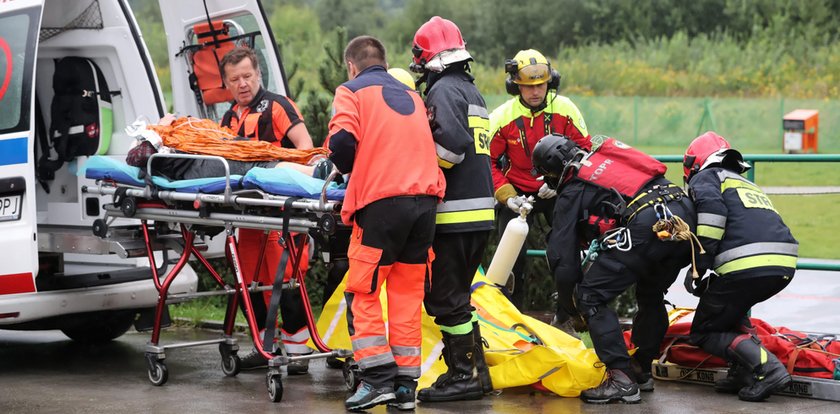 Tragedia na Giewoncie. Wśród ofiar jest ksiądz. Piorun poraził go trzy razy