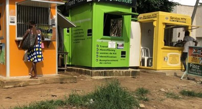 Des box de mobile money/Sika finances