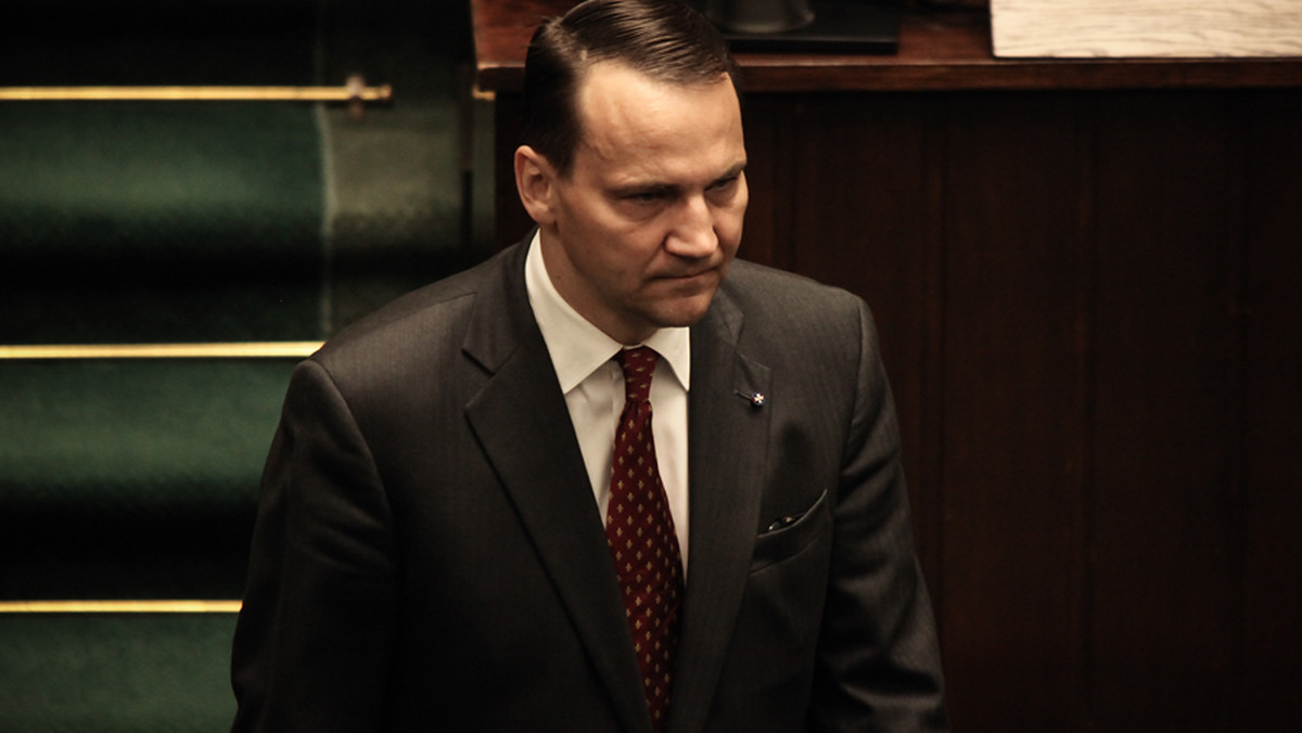 Radosław Sikorski opublikował książkę zatytułowaną „Polska może być lepsza”. Poniższy tekst nie będzie jednak jej recenzją. Tej nie mogę napisać, gdyż minister Sikorski w książce poświęcił mi kilka zdań, z których jedno jest pomówieniem, a inne albo nieprawdą, albo ujawnieniem tajemnicy państwowej. Obawiam się więc, czy zdołałbym zachować należyty obiektywizm.