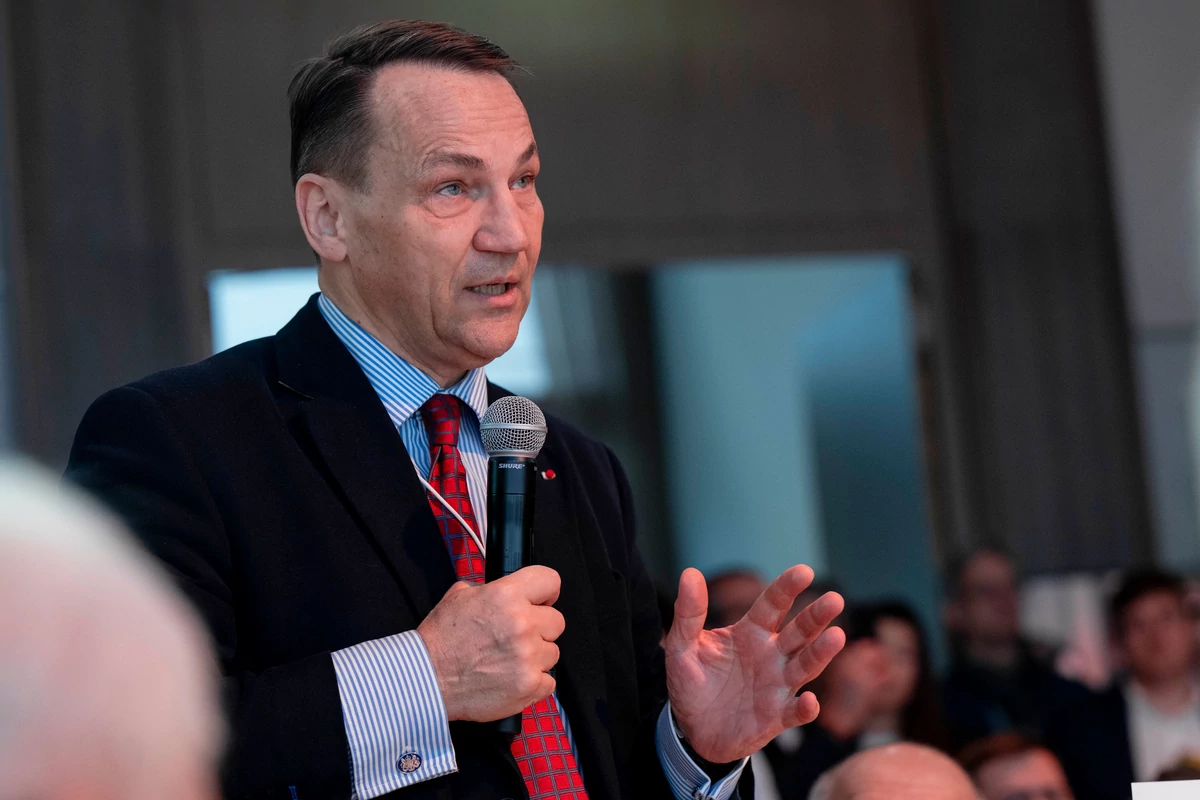  Mamy obowiązek zestrzelić Sikorski ostro o Rosji