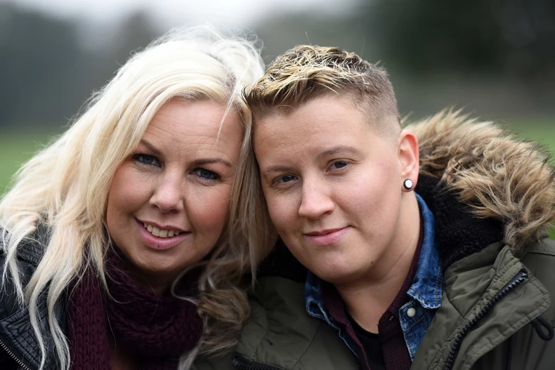 Aleks i njegova devojka